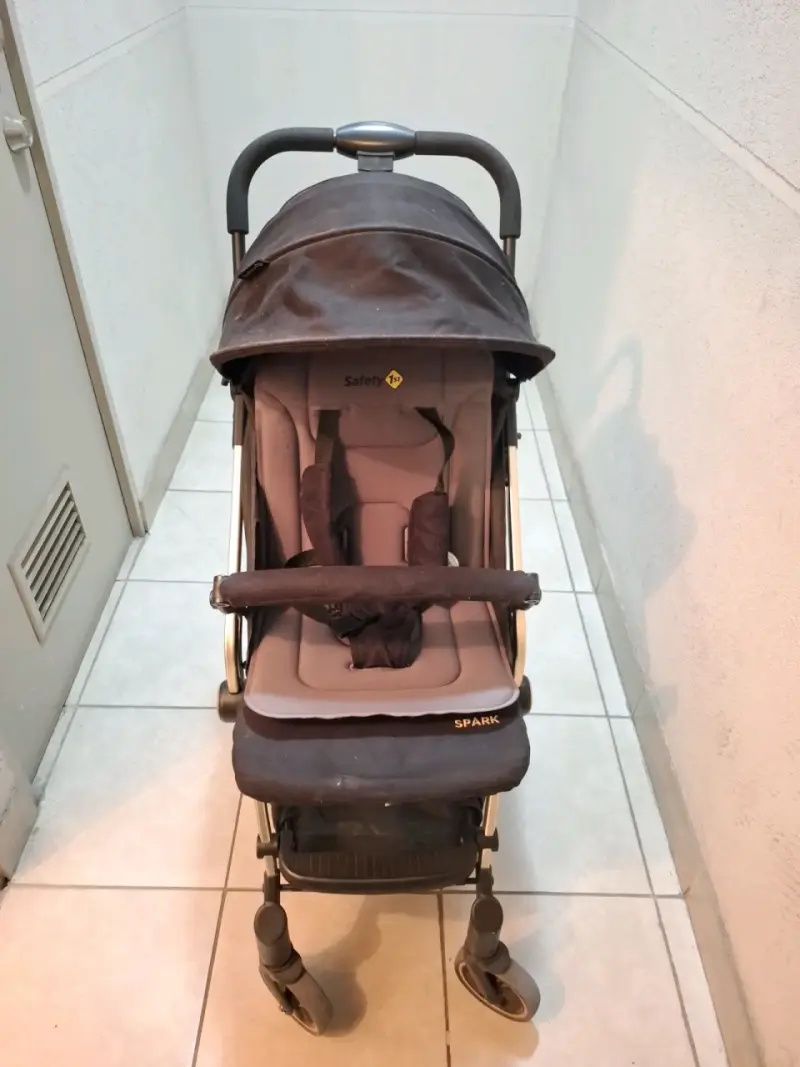 Coche de bebé Safety 1st Spark plegable - 1