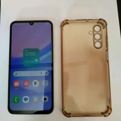 Smartphone Samsung  A15con funda protectora - miniatura 1