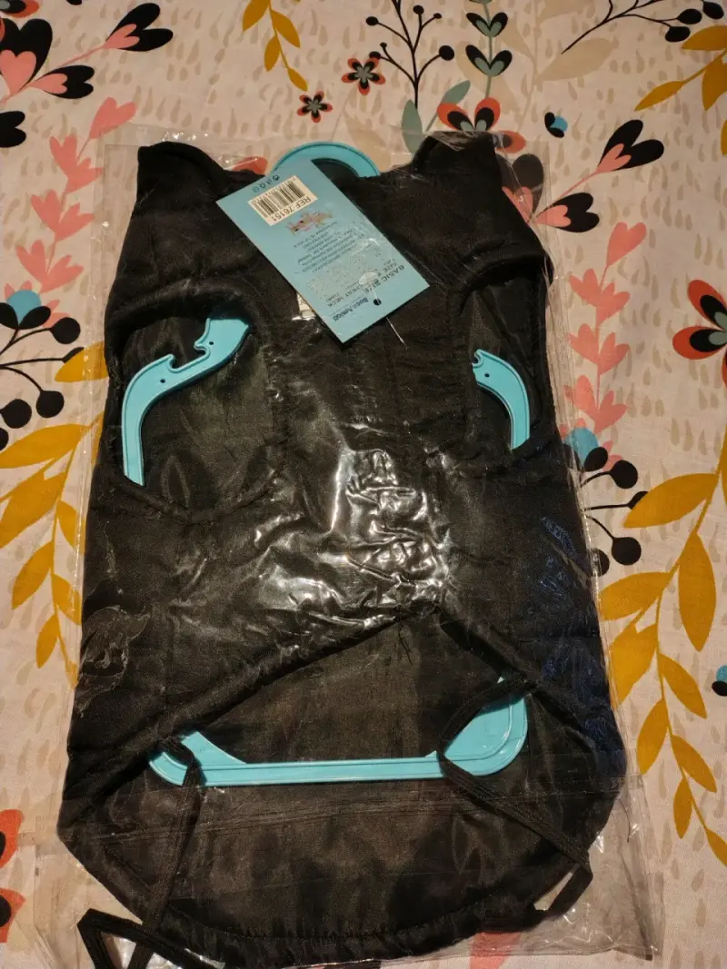 Chaleco para perro negro con diseño de huella - 2