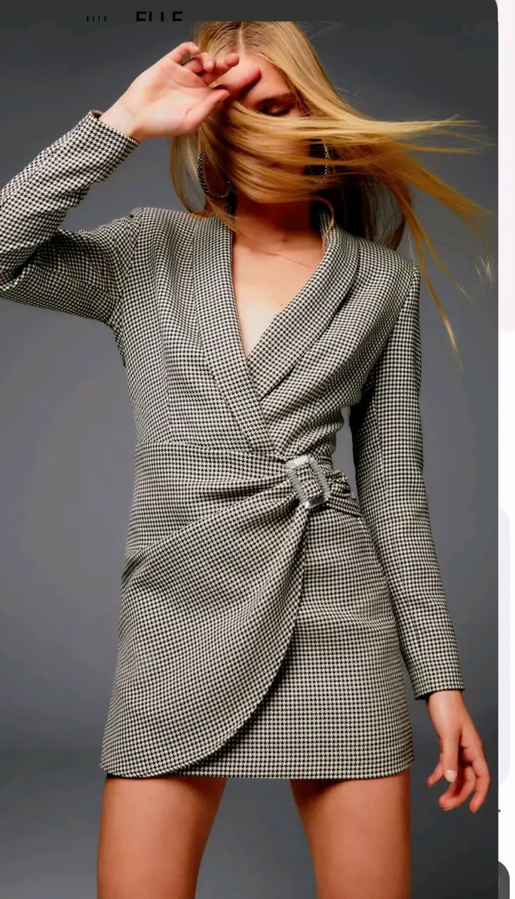 Vestido Blazer Zara con Hebilla Joya (Pata de Gall - 1