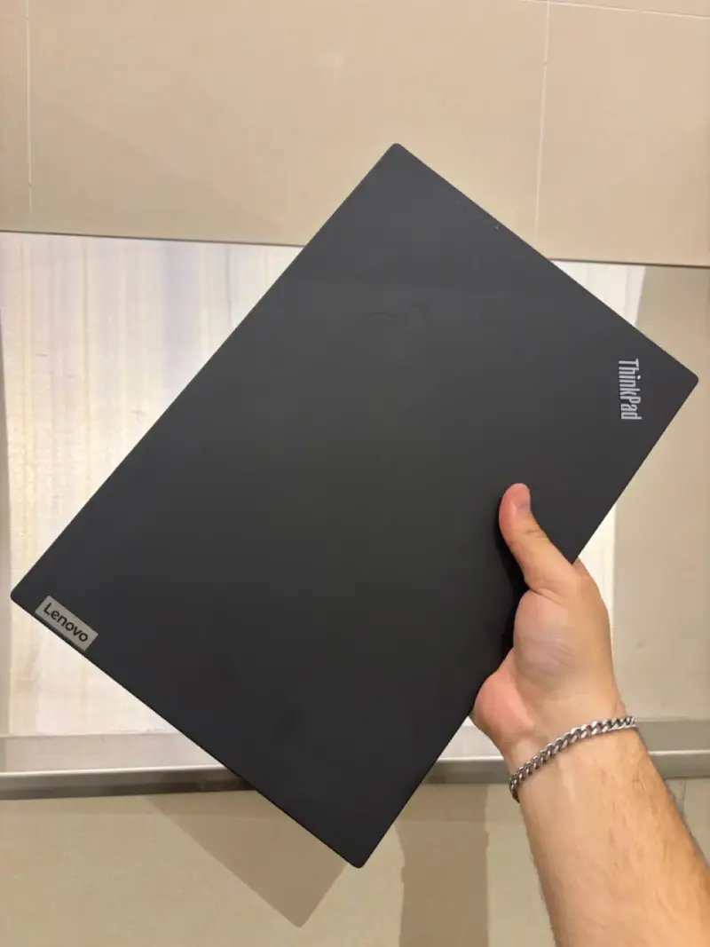🔥THINKPAD T14s | I7 16GB RAM – IMPECABLE - 3
