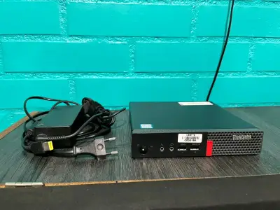 PC Tiny Lenovo ThinkCentre con Intel Core i5 y 1 - miniatura 1