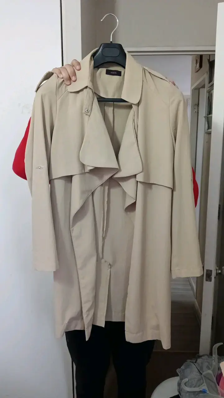 Abrigo beige para mujer marca Mark