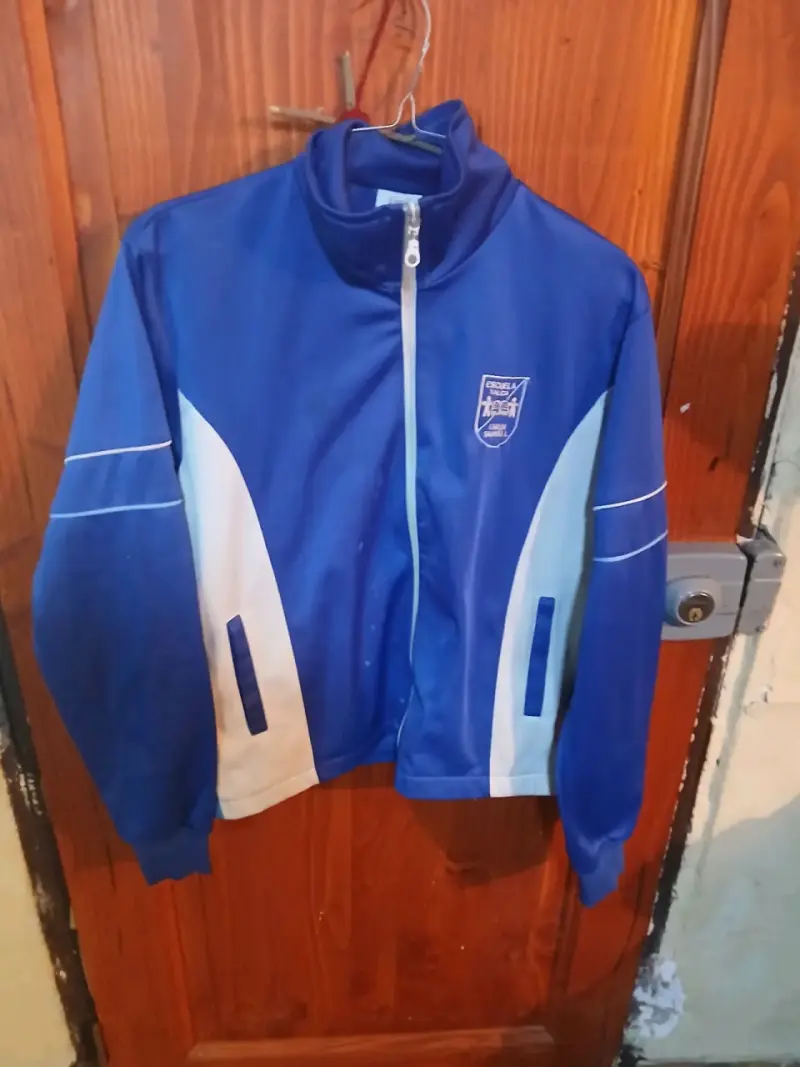 Ropa de colegio - 3