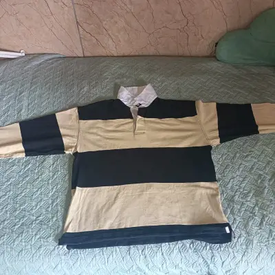Polera de rugby a rayas negras y beige XL - miniatura 1