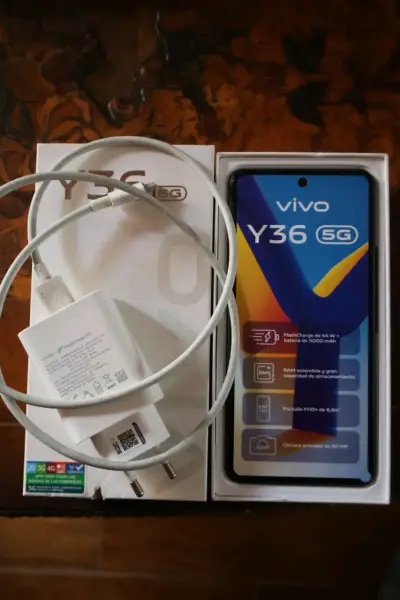 Vivo Y36 5G con cargador - miniatura 3