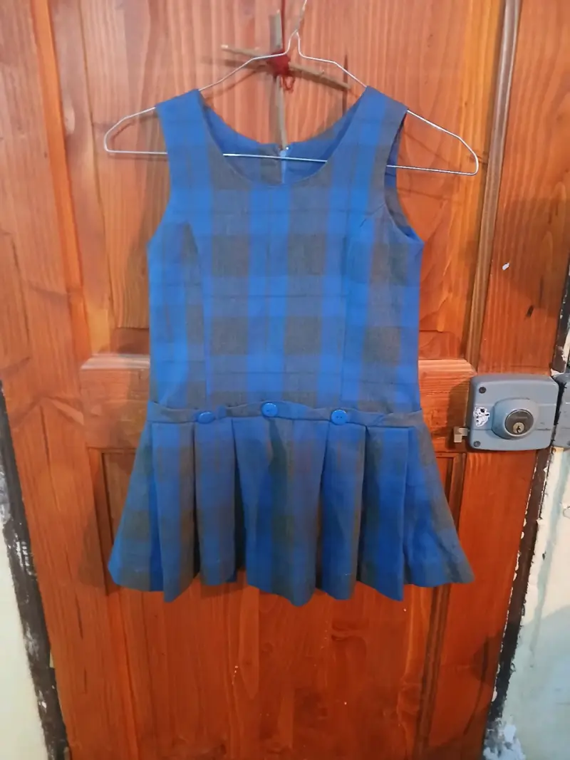 Vestido escocés azul para mujer - 2