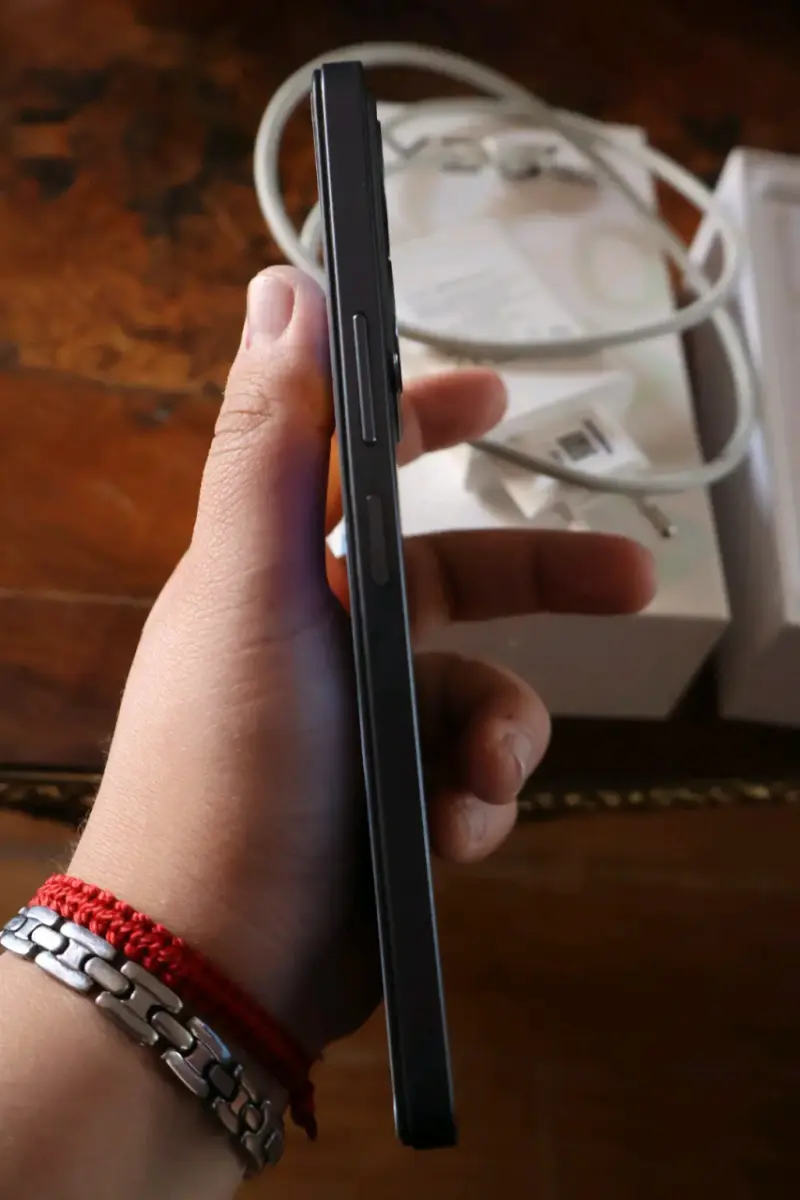 Vivo Y36 5G con cargador - 4