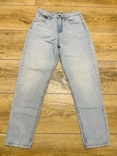 Jeans de mezclilla azul claro Americano talla 38 - miniatura 1