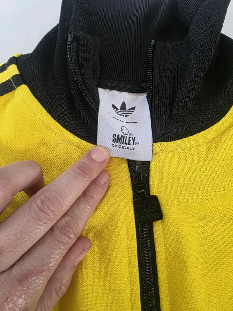 Chaqueta deportiva amarilla Adidas Smiley Originals - 4