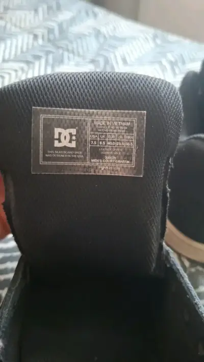 Zapatillas DC negras para hombre - miniatura 4