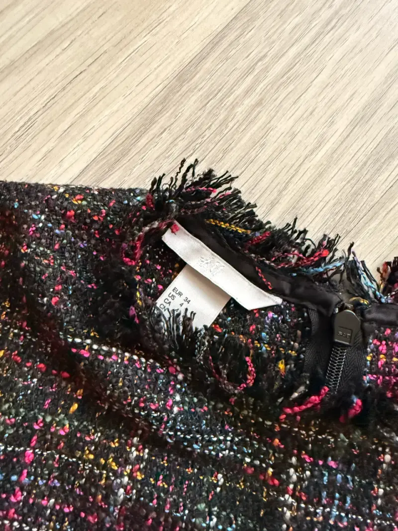Blusa de tweed multicolor con flecos - 3