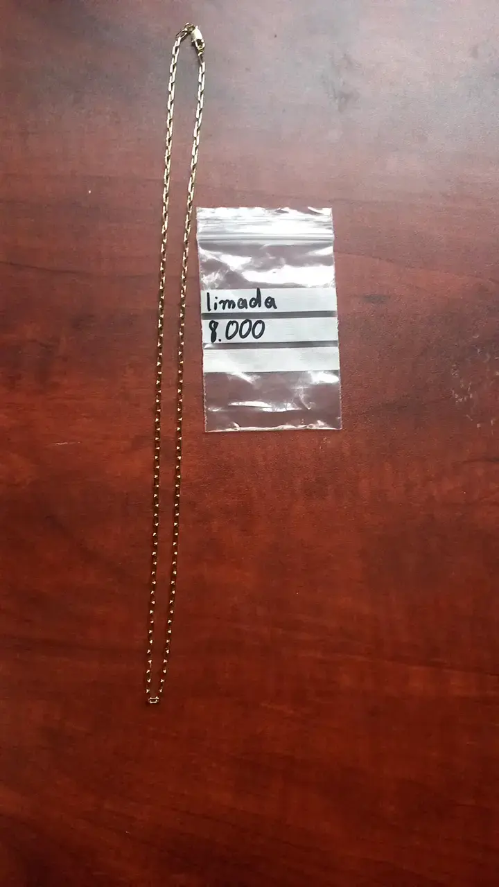 Cadena de oro estilo limada