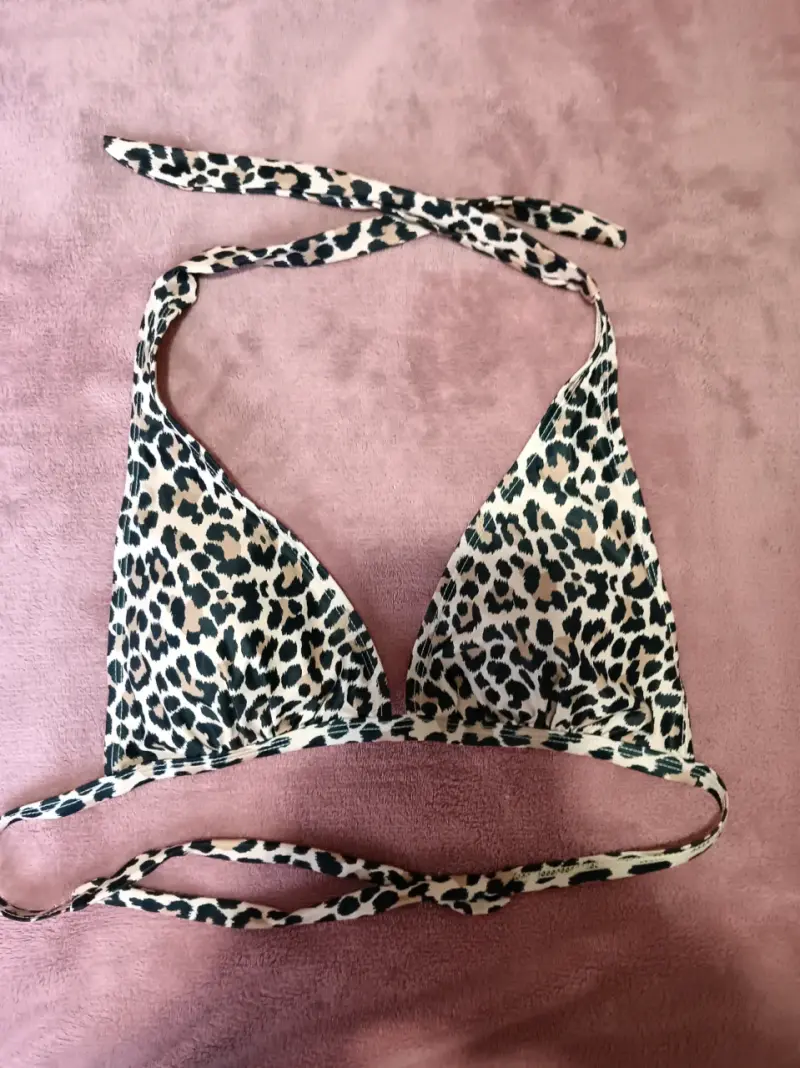 Top de bikini estampado leopardo talla L - 1