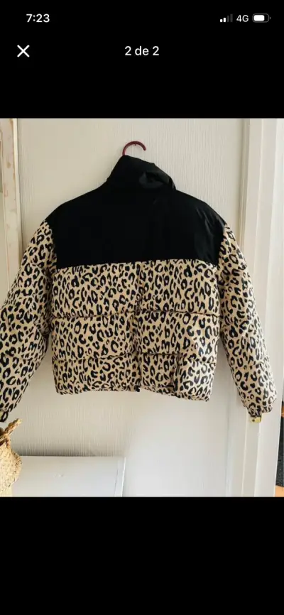 Chaqueta acolchada con estampado animal print - miniatura 1