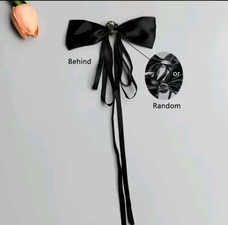 Lazo de satén negro con broche de rosa - 3