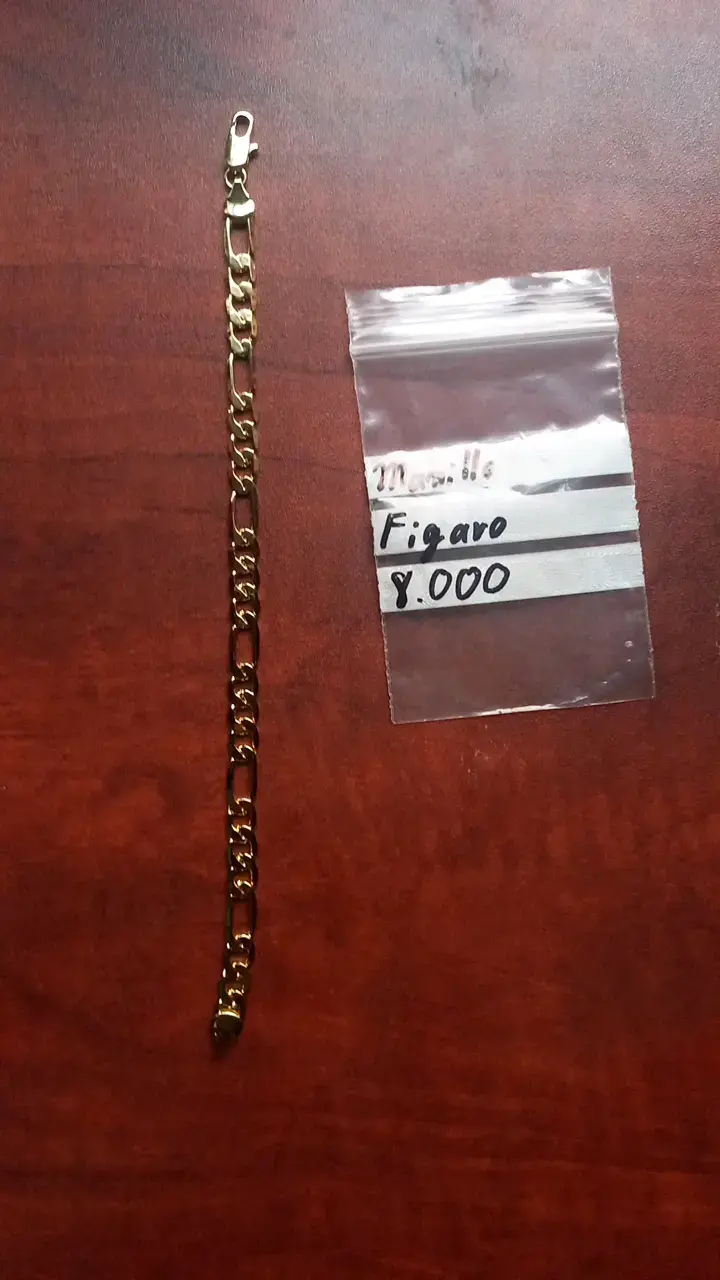 Pulsera de cadena Figaro oro laminado