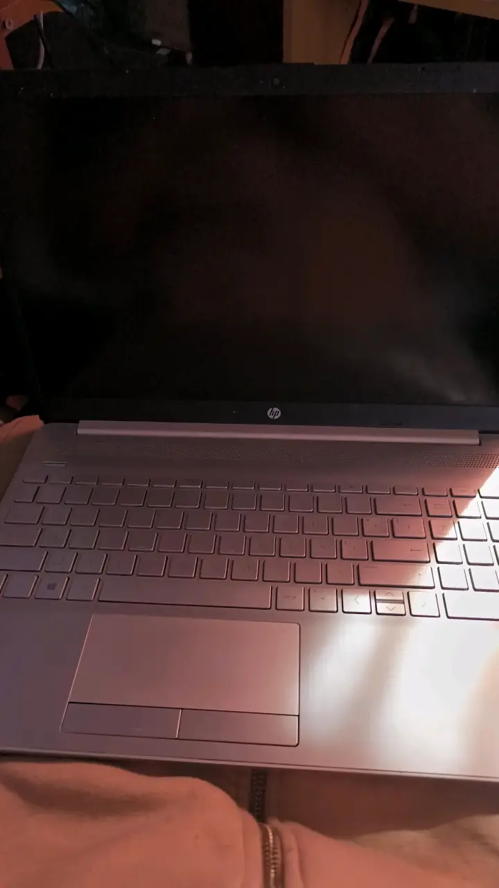 Laptop HP semi gamer
