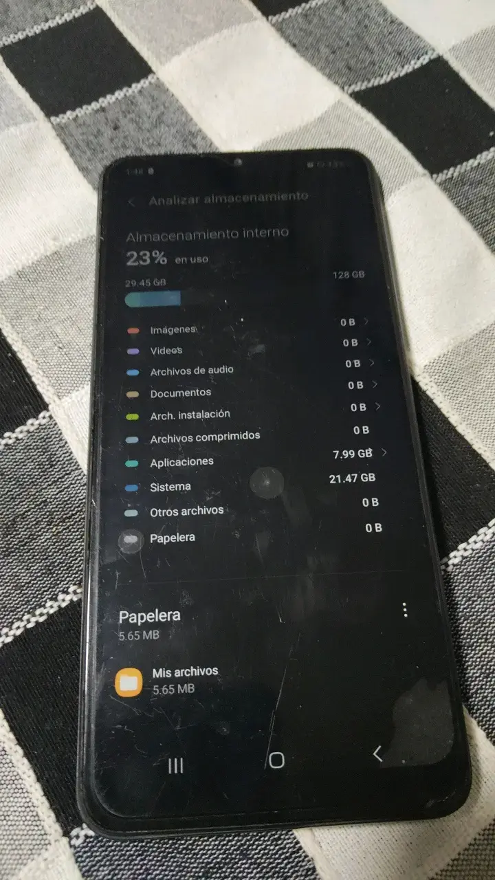 Samsung Galaxy A12 en buen estado - 5