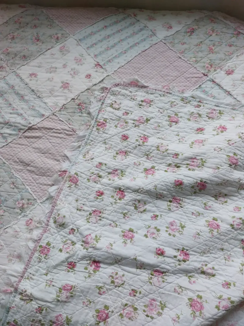 Colcha de retazos floral vintage reversible - 2
