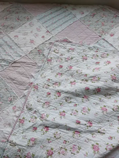 Colcha de retazos floral vintage reversible - miniatura 2