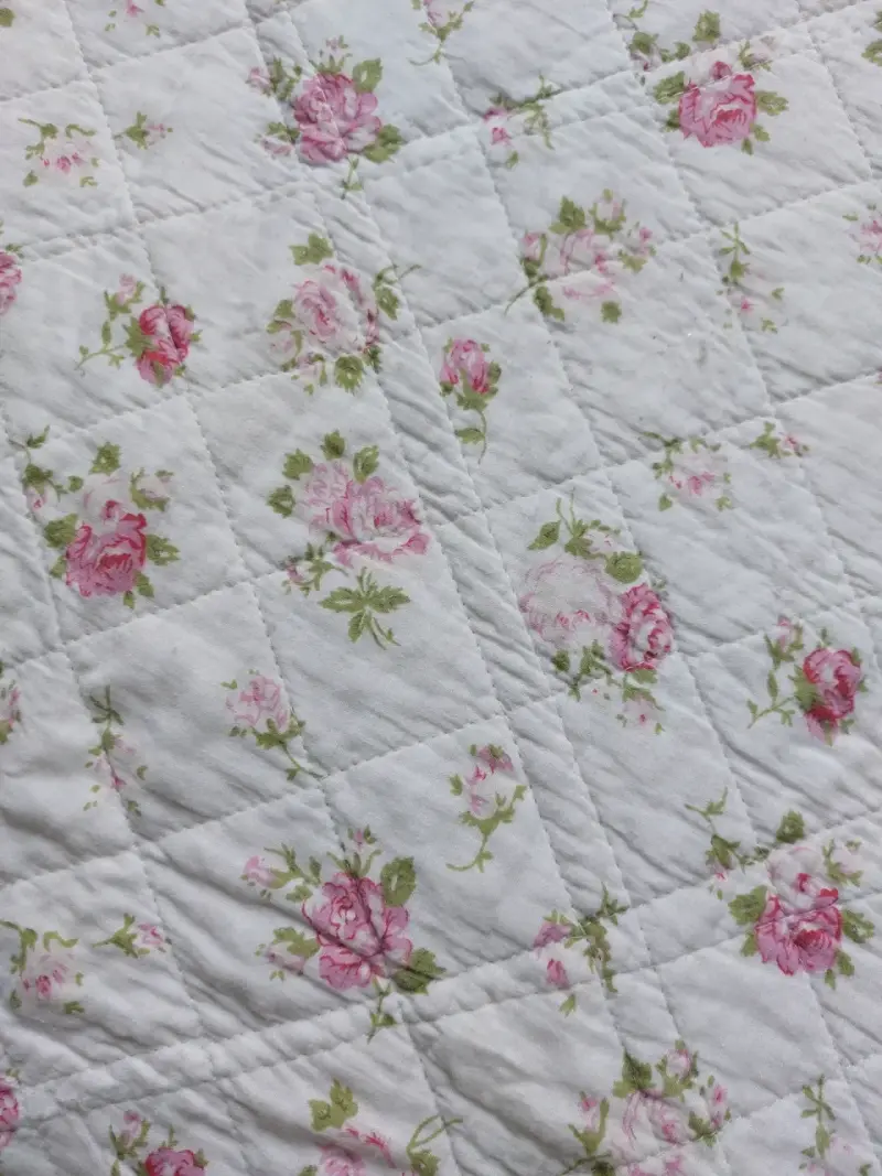 Colcha de retazos floral vintage reversible - 4
