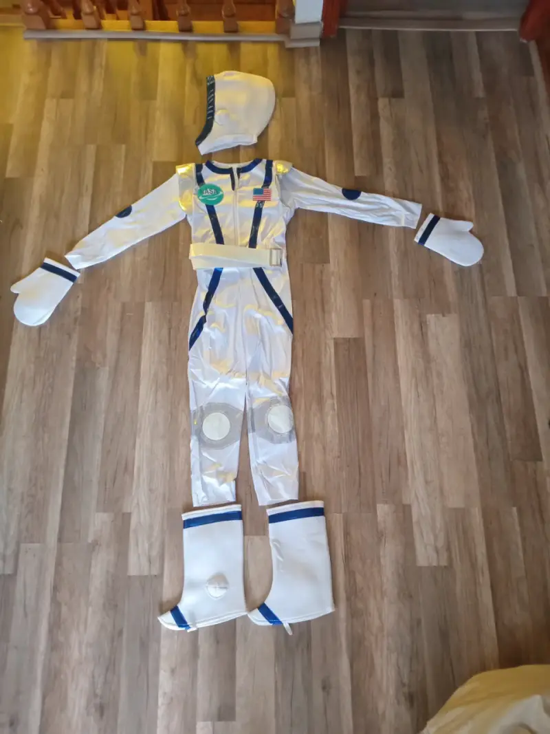 Disfraz de astronauta para niño con casco - 3