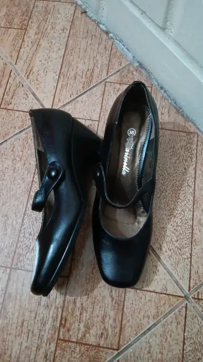 Zapatos de mujer cafe talla 38 - miniatura 1