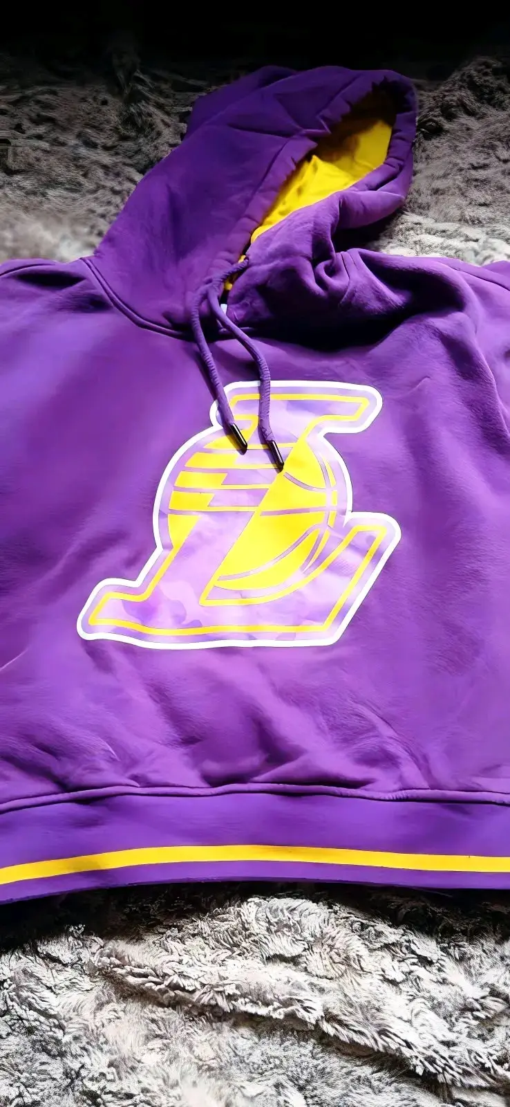 Polerón morado con capucha Lakers - 3