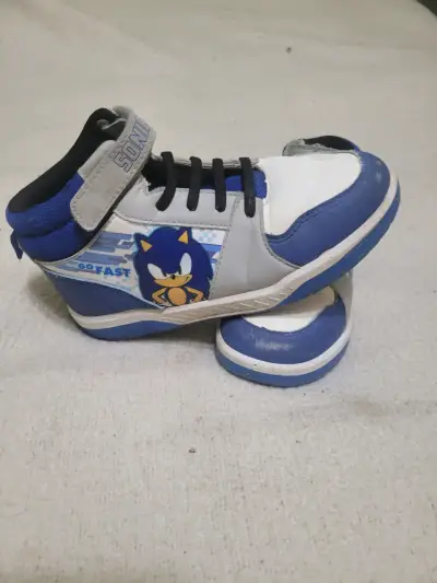Zapatillas sonic talla 33 (20cm) - miniatura 2