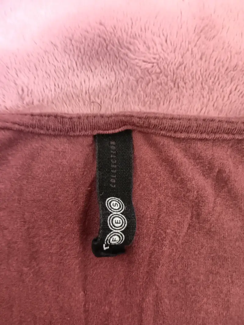 Body color rosa palo con diseño de encaje - 2