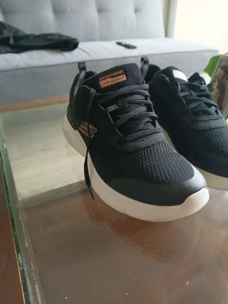 Zapatillas deportivas negras Skechers para hombre - 2