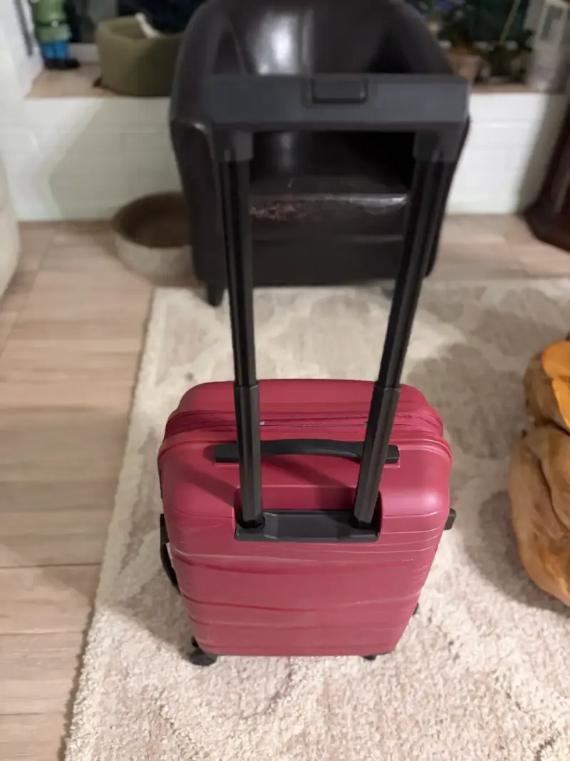 Maleta de viaje roja con ruedas Kippi - 4