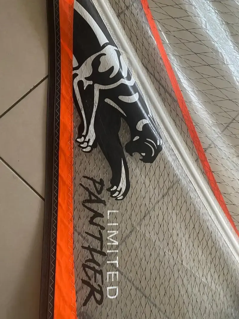 Vela de Windsurf Ezzy Sails Limited Panther 5.0 - 3