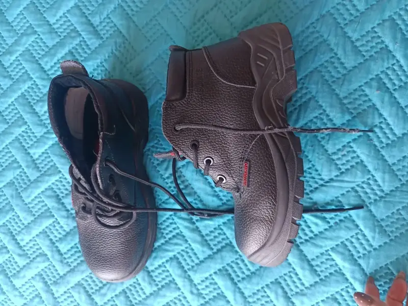 Botas de seguridad negras Sunrex con suela antideslizante - 3