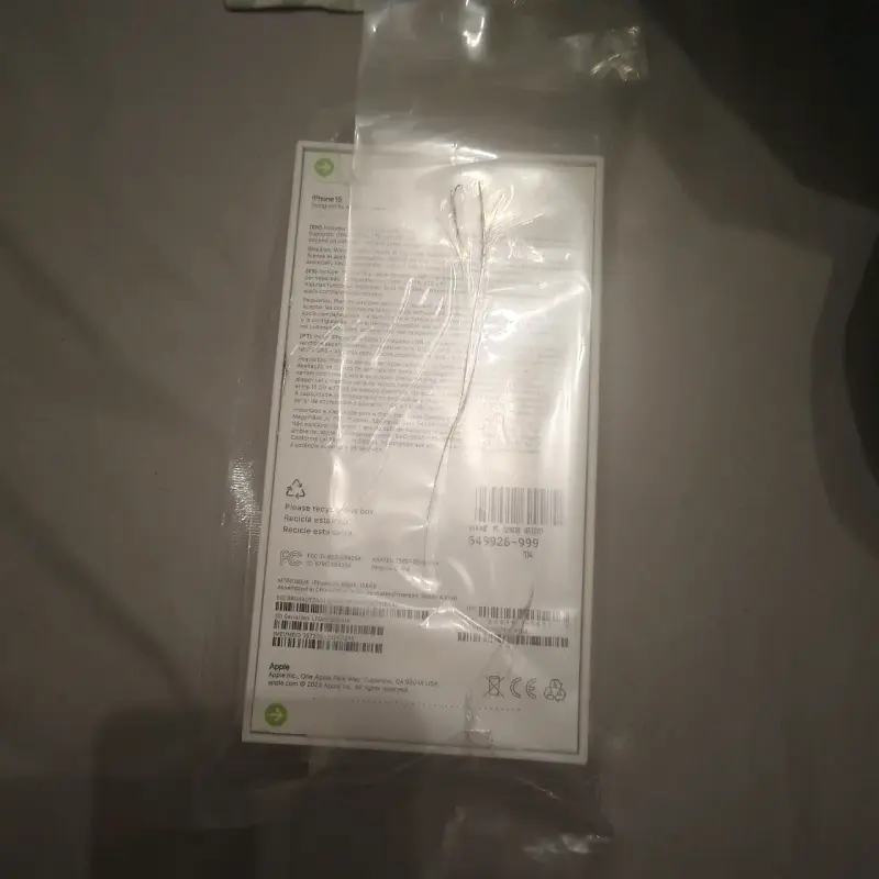 iPhone 15 128GB Nuevo Sellado - 3