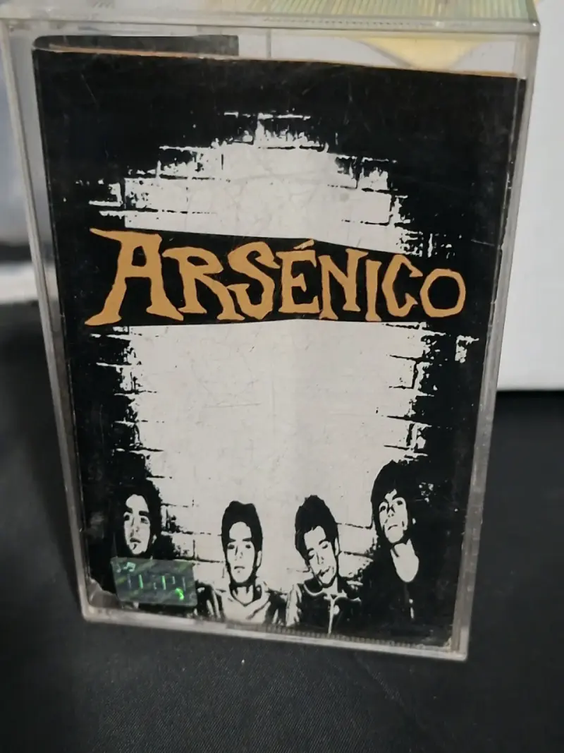 Cassette de música Arsenico Punk Rock chileno - 1