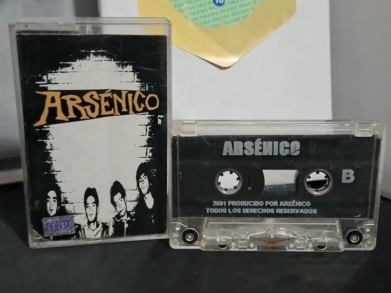 Cassette de música Arsenico Punk Rock chileno - 2