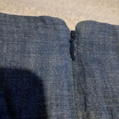 Vestido de tela sin mangas GAP talla S - miniatura 3