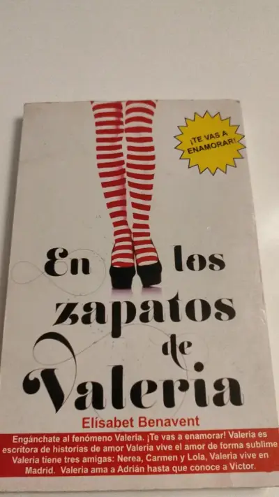 Libro 'En los zapatos de Valeria' de Elísabet Benavent - miniatura 1