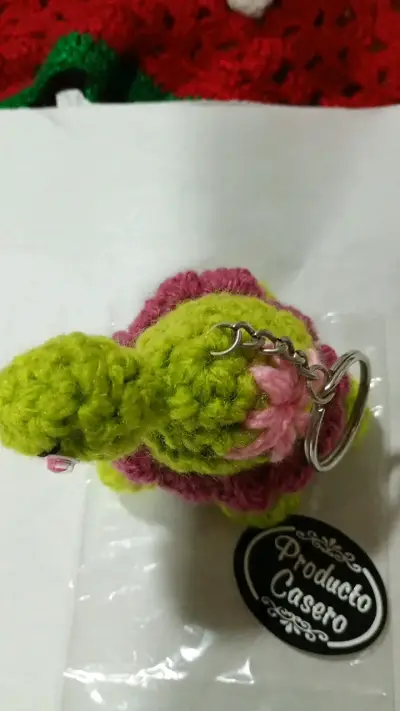 Llavero de tortuga tejido a mano - miniatura 3