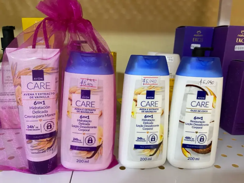 Lote de productos de belleza Avon variados - 3