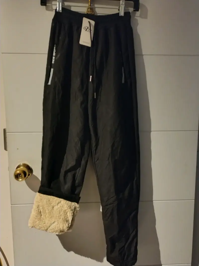 Pantalones deportivos negros con forro polar - 2