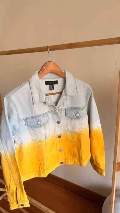 Chaqueta de mezclilla Forever 21 degradé amarillo - miniatura 1