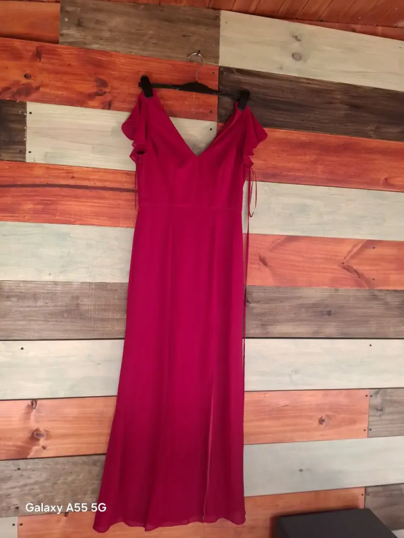 Vestido largo rojo con volantes - 2