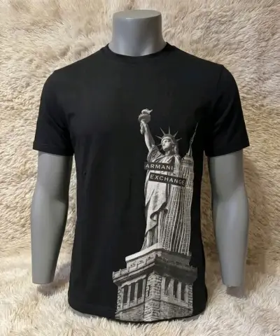 Polera Negra Armani Exchange Estampado Estatua - miniatura 1