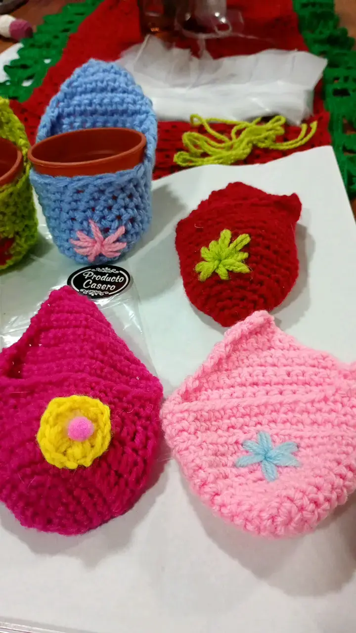 Fundas tejidas a crochet para macetas - 3