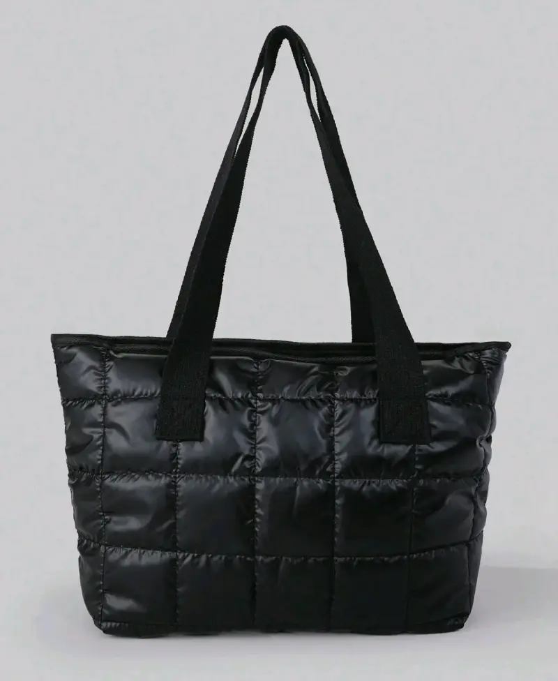 Bolso tote acolchado negro elegante