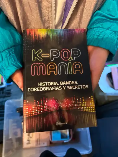 Libro K-Pop Mania: Historia y Secretos - miniatura 1