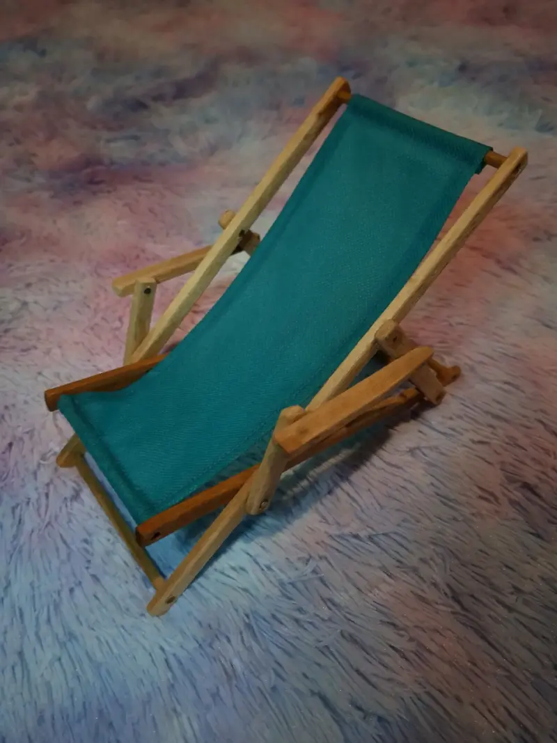 Silla de playa plegable para muñecas - 3